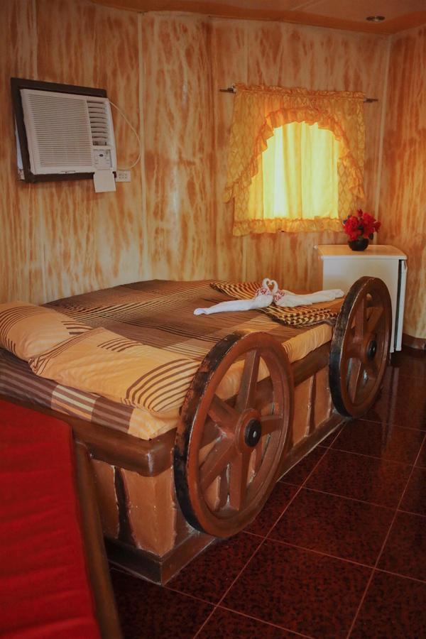 Nipa Hut Resort San Leonardo Екстериор снимка